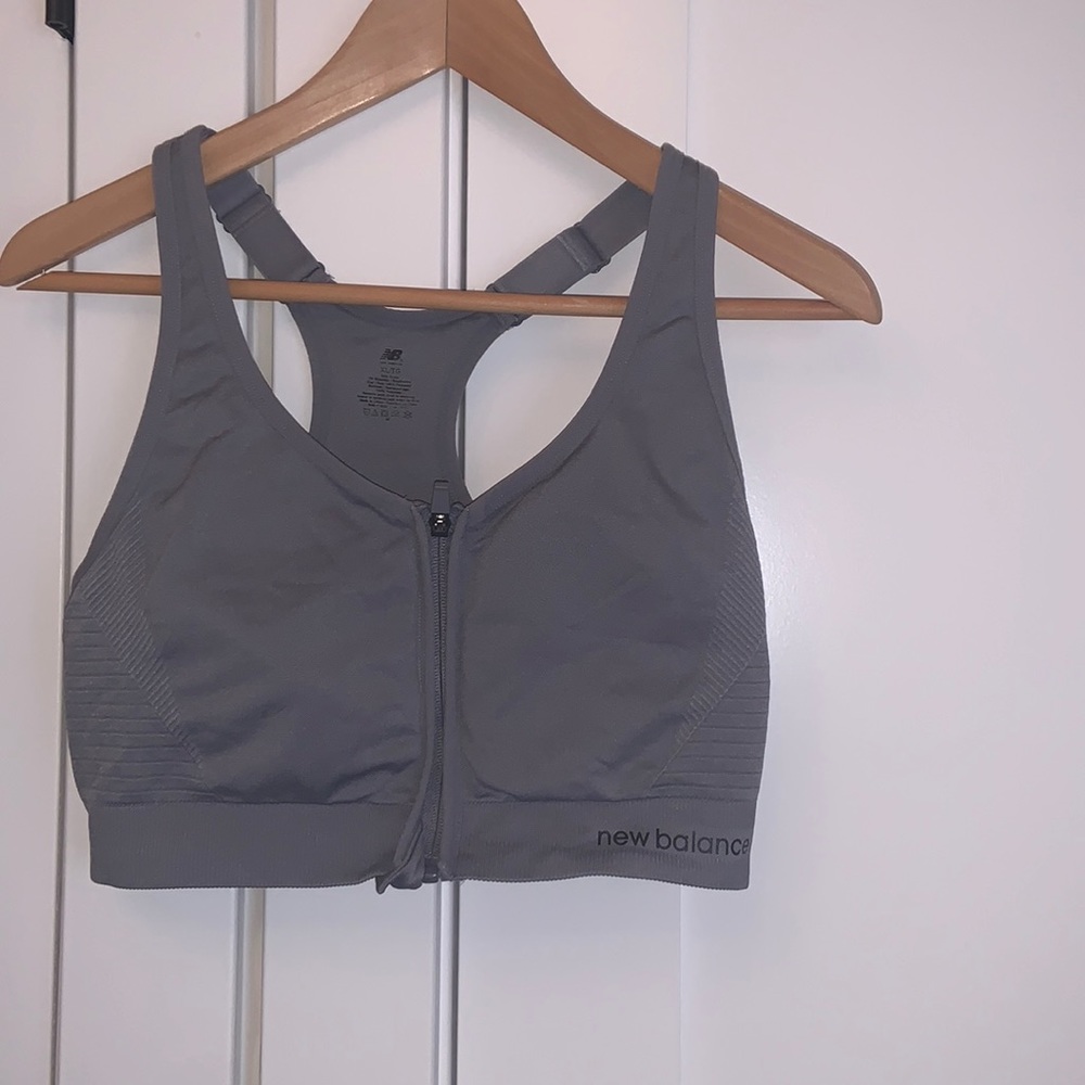 Sports bra